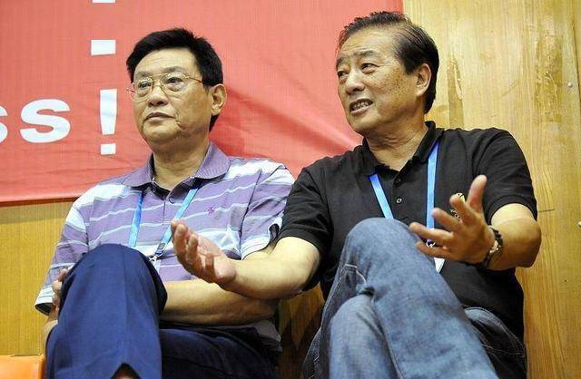噩耗!前中国男排功勋主帅邹志华离世 为中国排球事业奉献一生【火狐电竞官方网站】(图3)
噩耗!前中国男排功勋主帅邹志华离世 为中国排球事业奉献一生【火狐电竞官方网站】(图3)