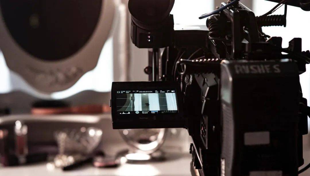 火狐电竞_
短视频创作难救“自媒体”？（下篇）(图3)